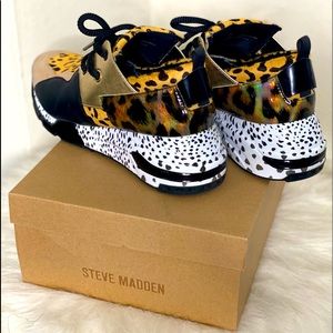 Steve Madden Sneakers